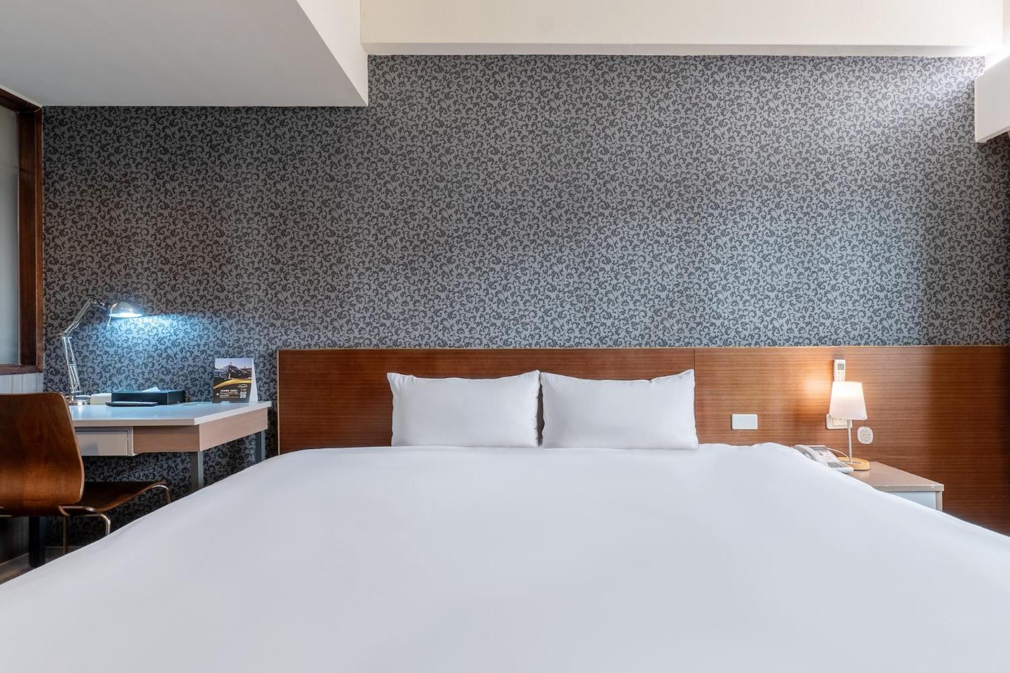 The Galerie Hotel Тайчжун Екстер'єр фото