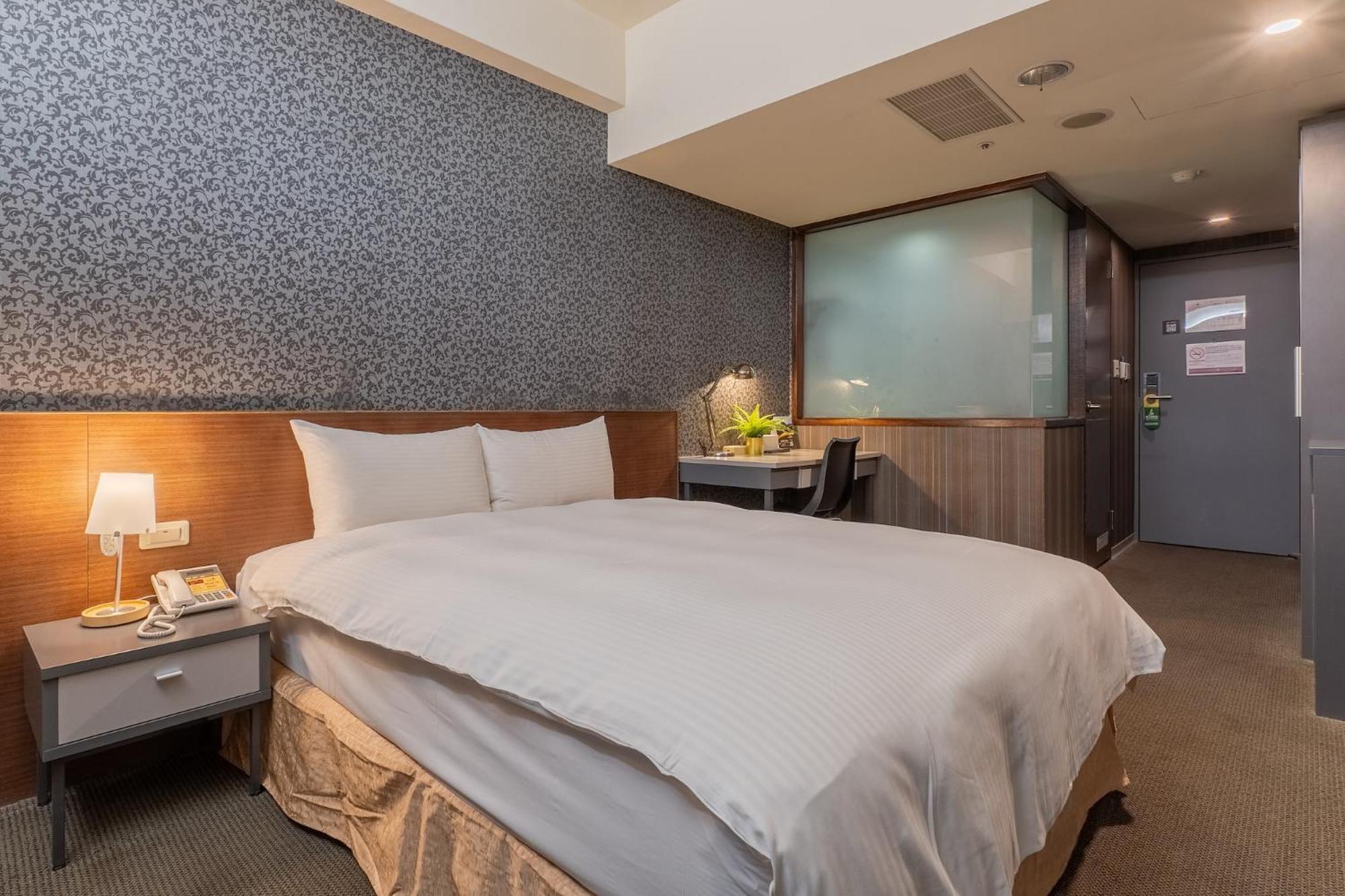 The Galerie Hotel Тайчжун Екстер'єр фото